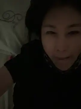 luckybaby666999 online show from April 12, 12:43 pm