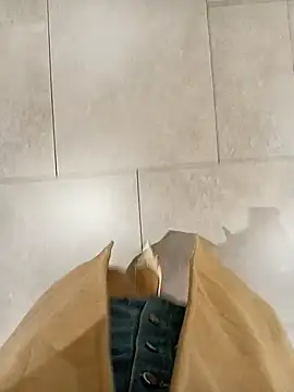 Baby-Linh online show from February 6, 6:40 am