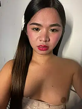 voganmarie online show from June 20, 2:20 pm