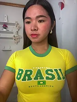 voganmarie online show from June 23, 1:53 pm