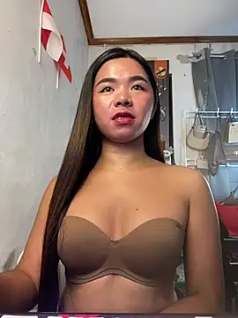 voganmarie online show from June 24, 2:49 pm
