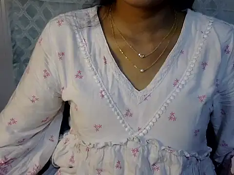 Shab M online show from March 1, 3:47 pm