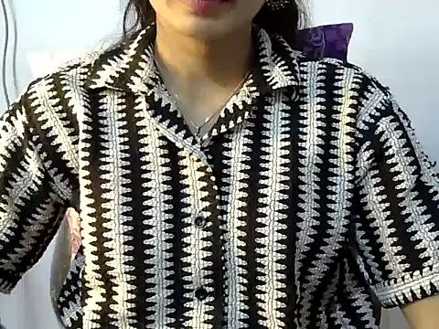 Shab M online show from March 15, 3:18 pm