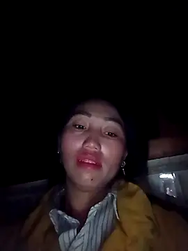 Snapshot of Lorena-a chatting on December 13, 10:37 pm Lorena-a online show from December 13, 10:37 pm