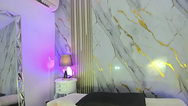 BellaHarpeer online show from March 8, 12:09 pm