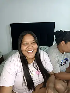 VaneandRossy online show from March 12, 1:23 am