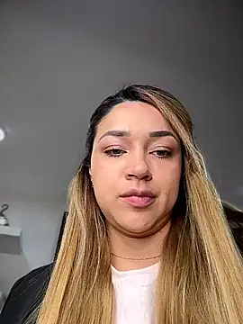 Aria Byers online show from January 10, 4:36 am