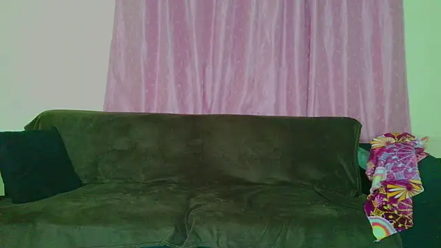Snapshot of joyshe__vergara chatting on December 17, 4:18 am joyshe vergara online show from December 17, 4:18 am