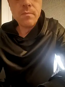 jefflatex45 online show from December 3, 10:19 pm