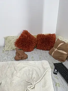 sandrafarrely online show from March 25, 4:40 am