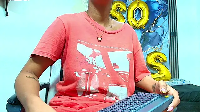 Valentina and sneider  online show from January 9, 7:15 pm