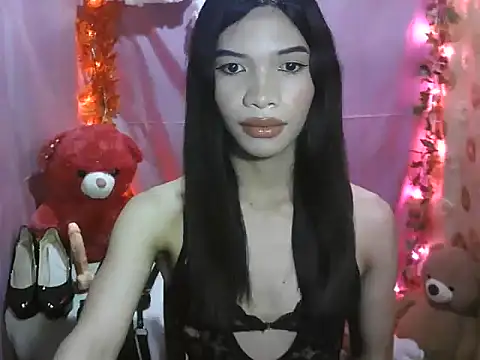 Snapshot of Sofia_Onduty chatting on December 5, 7:39 am Sofia Onduty online show from December 5, 7:39 am