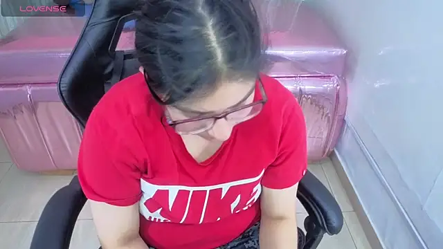 eva smit t online show from March 18, 2:15 am