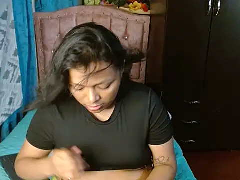 caro lil online show from February 25, 3:16 am