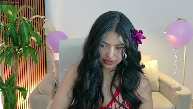 victoria   moon online show from June 13, 1:31 pm