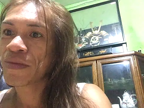 Snapshot of Asiangoddezzts chatting on December 13, 8:25 pm Asiangoddezzts online show from December 13, 8:25 pm