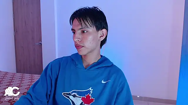 andrew courtzz online show from March 30, 7:59 pm