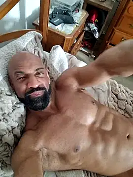 Snapshot of baddblake43 chatting on February 19, 4:14 pm baddblake43 online show from February 19, 4:14 pm