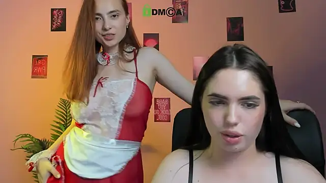 Snapshot of jenna_elayne chatting on July 10, 1:47 pm jenna elayne online show from July 10, 1:47 pm