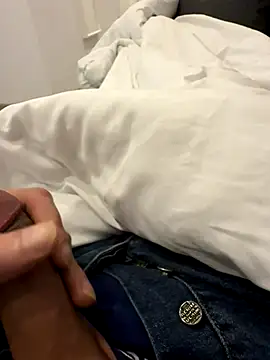 doble 19 online show from December 18, 5:30 pm