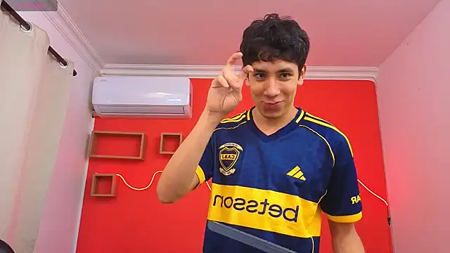 Neo Twink online show from April 17, 7:06 pm