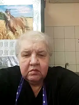 HapinessLovee online show from January 12, 8:52 am