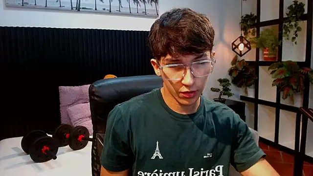 jeremy job online show from February 4, 11:38 am