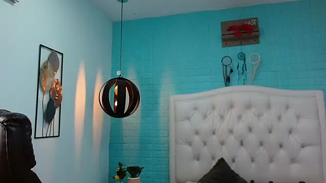 jeremy job online show from April 10, 11:37 am