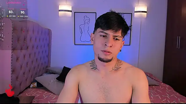 Snapshot of vaalentiino chatting on February 5, 6:56 pm vaalentiino online show from February 5, 6:56 pm