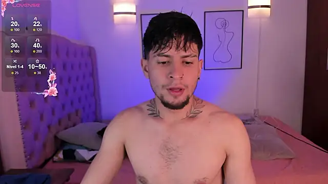 Snapshot of vaalentiino chatting on February 27, 9:48 pm vaalentiino online show from February 27, 9:48 pm