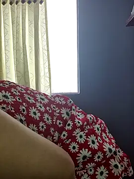 SabrinaLu  online show from February 26, 8:41 pm