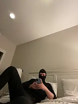 phantom898983 online show from February 24, 7:39 am