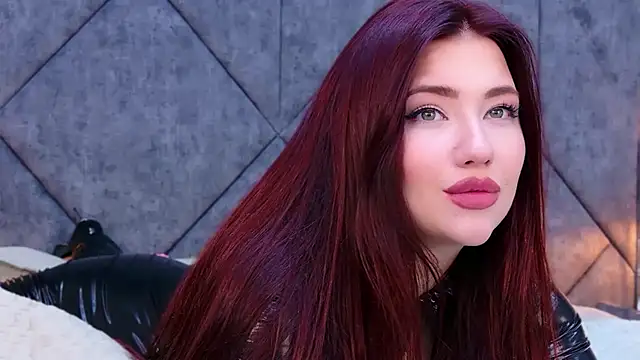 DakotaSecret online show from June 3, 2:33 pm