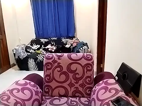 Snapshot of Cinpussie89 chatting on February 23, 4:15 pm Cinpussie89 online show from February 23, 4:15 pm