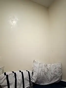 Cinpussie89 online show from April 15, 11:28 am