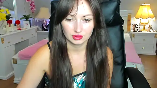 Snapshot of RosiAlina chatting on July 17, 6:31 am RosiAlina online show from July 17, 6:31 am
