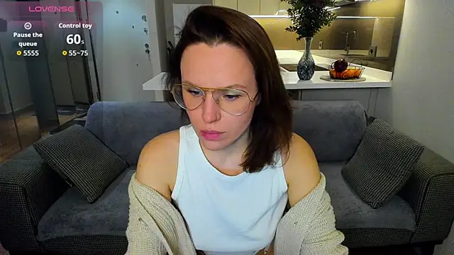 Snapshot of Misty_Myers chatting on December 5, 8:16 pm Misty Myers online show from December 5, 8:16 pm