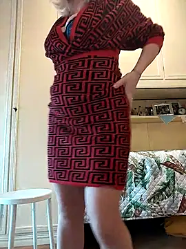 Snapshot of AhlyssaLove1155 chatting on January 7, 1:13 pm AhlyssaLove1155 online show from January 7, 1:13 pm