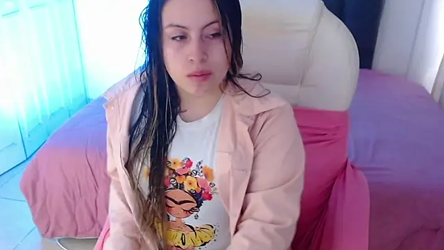 Snapshot of dany_bannany chatting on April 18, 1:48 pm dany bannany online show from April 18, 1:48 pm