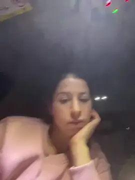 coupledeea online show from December 19, 8:05 pm