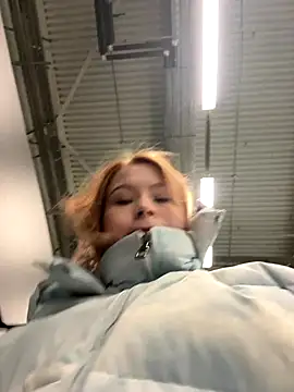  Little Ginger online show from December 17, 4:29 am