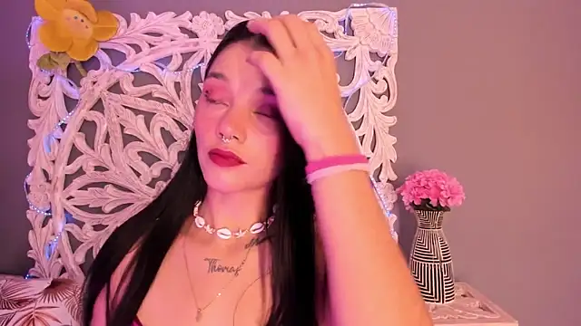 loraineblake online show from February 19, 2:35 pm