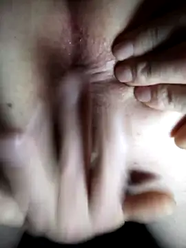 Snapshot of Andpnsote chatting on January 5, 9:51 pm Andpnsote online show from January 5, 9:51 pm