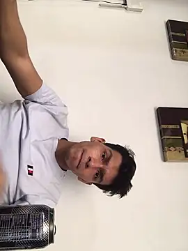 Patrick3 5556 online show from December 17, 9:21 pm