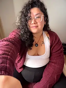 VanesssaMilf  online show from March 12, 2:23 pm