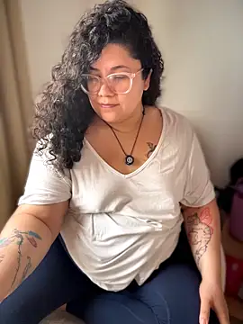 VanesssaMilf  online show from March 14, 1:27 pm