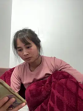 Him MountainGirl online show from March 12, 3:18 pm