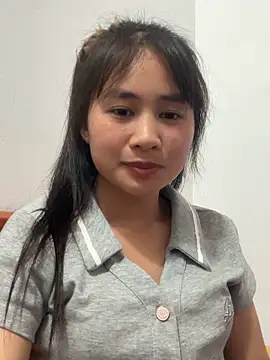 Him MountainGirl online show from March 13, 3:40 pm