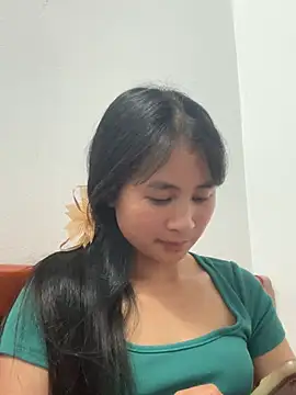 Him MountainGirl online show from March 14, 3:50 pm