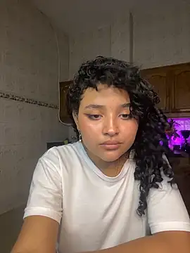 ladulcemary  online show from February 20, 2:41 am